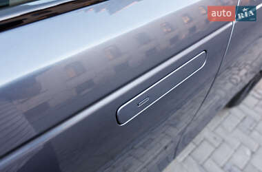 Внедорожник / Кроссовер Land Rover Range Rover Velar 2019 в 