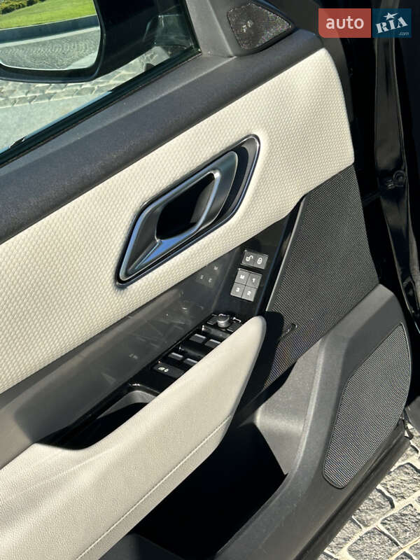 Позашляховик / Кросовер Land Rover Range Rover Velar 2019 в Дніпрі