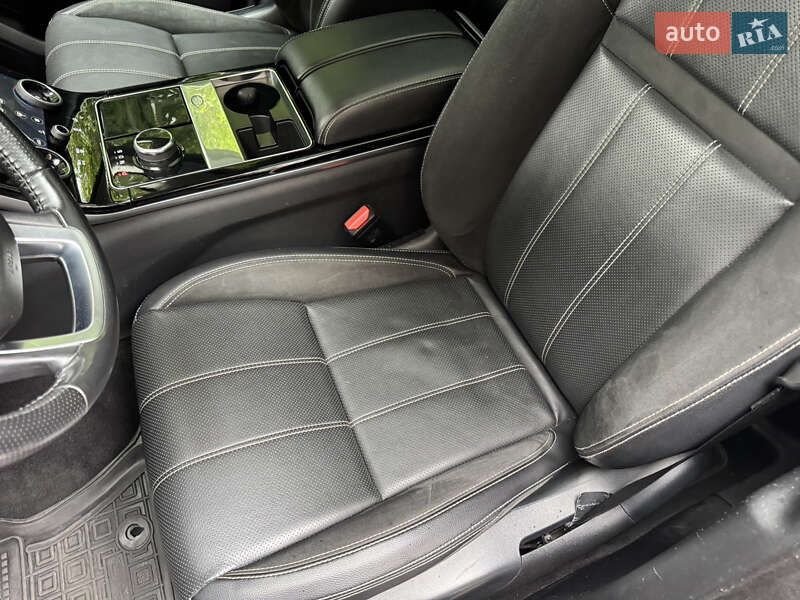 Позашляховик / Кросовер Land Rover Range Rover Velar 2018 в Києві