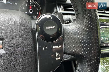 Внедорожник / Кроссовер Land Rover Range Rover Velar 2018 в 