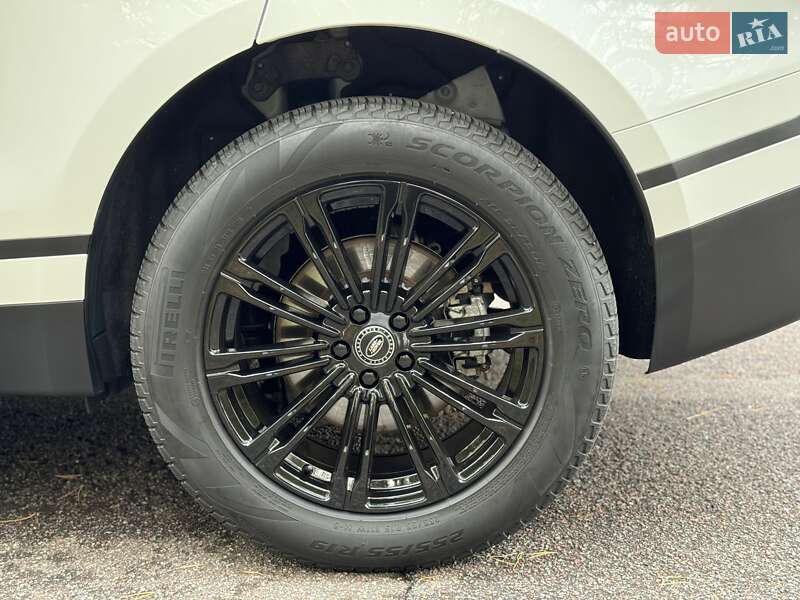 Внедорожник / Кроссовер Land Rover Range Rover Velar 2022 в Киеве