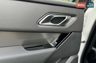 Внедорожник / Кроссовер Land Rover Range Rover Velar 2022 в 
