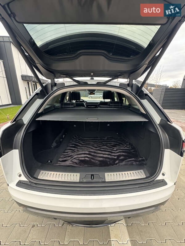 Внедорожник / Кроссовер Land Rover Range Rover Velar 2019 в Киеве фото 25 Внедорожник / Кроссовер Land Rover Range Rover Velar 2019 в Киеве