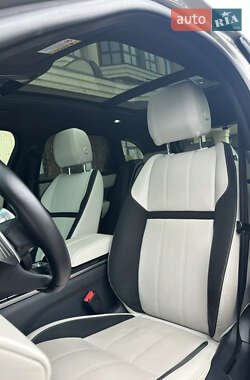 Внедорожник / Кроссовер Land Rover Range Rover Velar 2018 в 