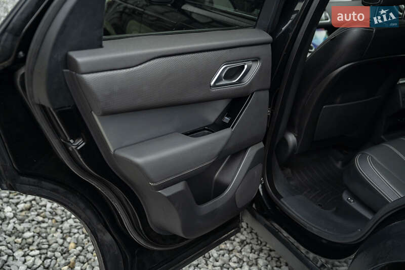 Внедорожник / Кроссовер Land Rover Range Rover Velar 2022 в Черновцах