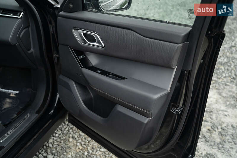 Внедорожник / Кроссовер Land Rover Range Rover Velar 2022 в Черновцах