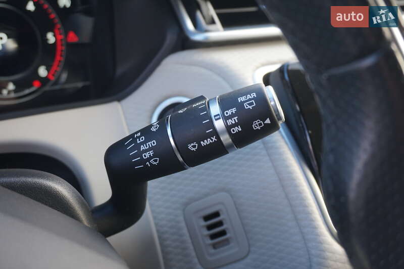 Внедорожник / Кроссовер Land Rover Range Rover Velar 2017 в Одессе