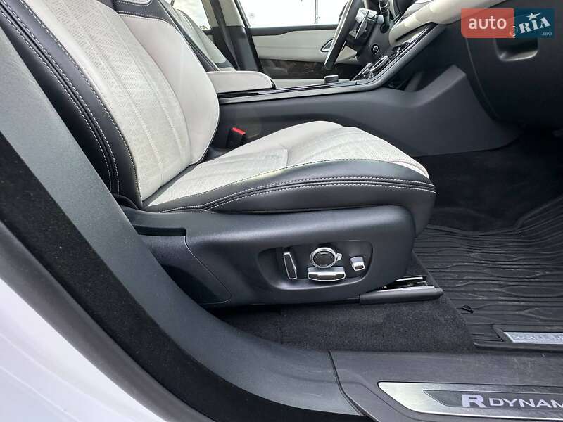Внедорожник / Кроссовер Land Rover Range Rover Velar 2017 в Львове фото 40 Внедорожник / Кроссовер Land Rover Range Rover Velar 2017 в Львове