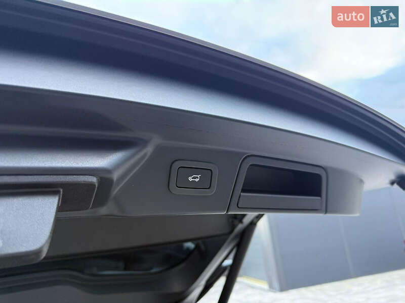 Внедорожник / Кроссовер Land Rover Range Rover Velar 2021 в Киеве фото 25 Внедорожник / Кроссовер Land Rover Range Rover Velar 2021 в Киеве