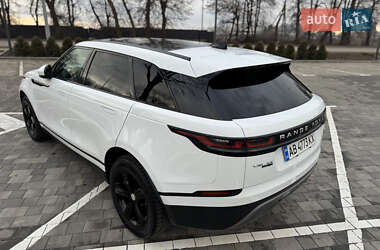 Позашляховик / Кросовер Land Rover Range Rover Velar 2017 в  фото 12 Позашляховик / Кросовер Land Rover Range Rover Velar 2017 в