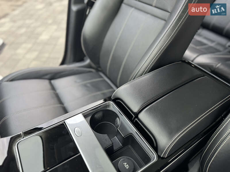 Позашляховик / Кросовер Land Rover Range Rover Velar 2017 в Києві