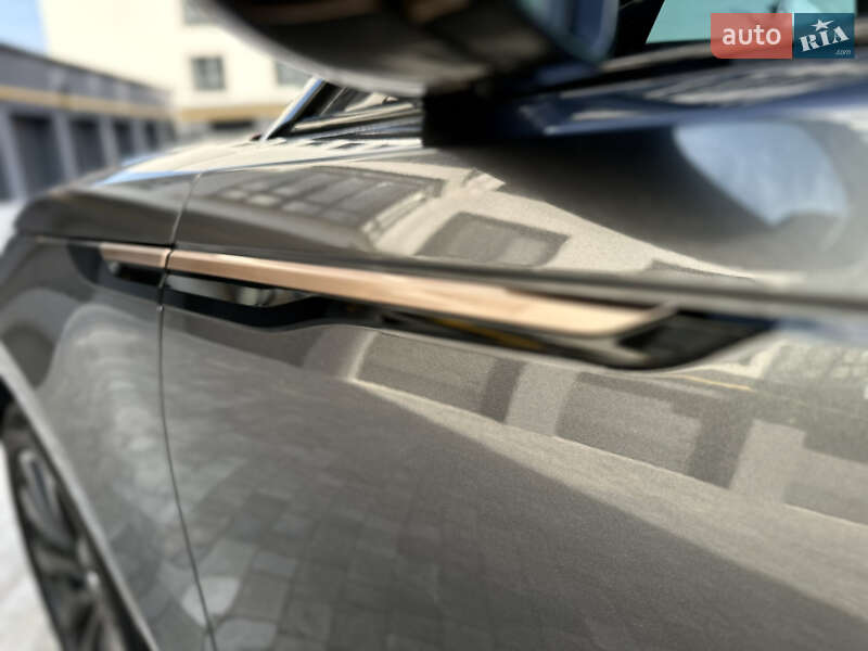 Позашляховик / Кросовер Land Rover Range Rover Velar 2018 в Івано-Франківську