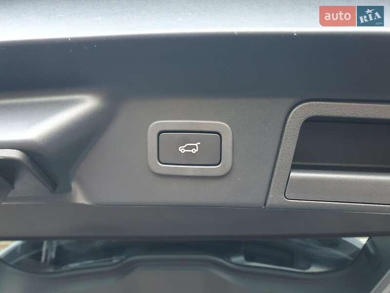 Позашляховик / Кросовер Land Rover Range Rover Velar 2017 в Києві