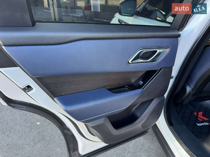 Внедорожник / Кроссовер Land Rover Range Rover Velar 2018 в Виннице фото 46 Внедорожник / Кроссовер Land Rover Range Rover Velar 2018 в Виннице