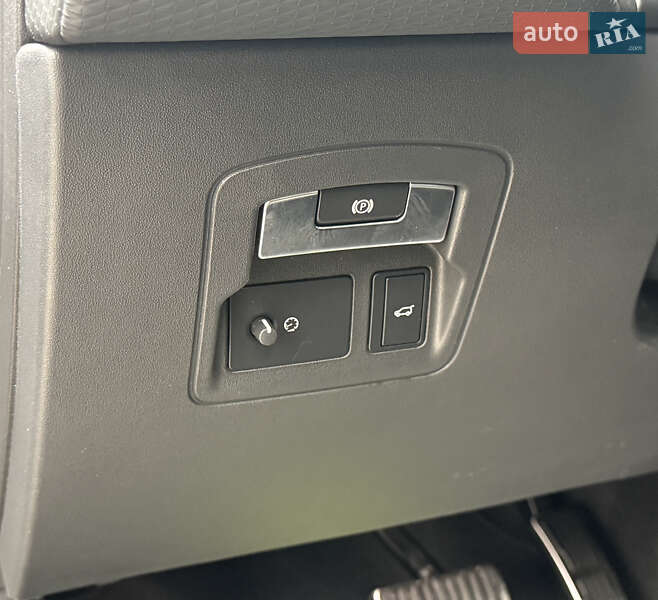 Внедорожник / Кроссовер Land Rover Range Rover Velar 2019 в Киеве