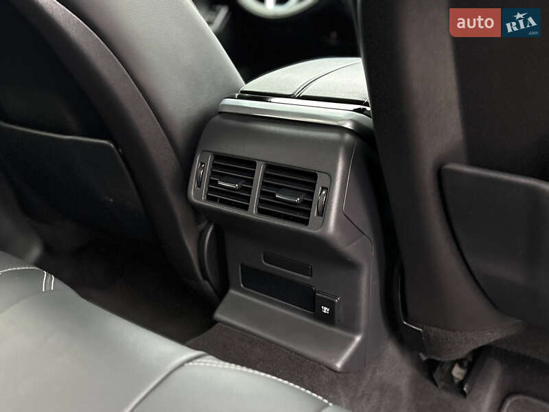 Позашляховик / Кросовер Land Rover Range Rover Velar 2021 в Києві