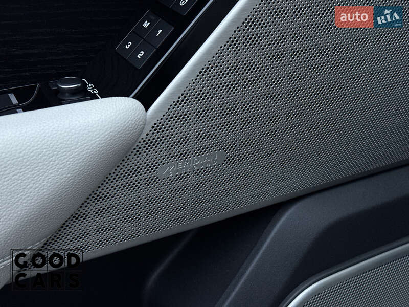 Внедорожник / Кроссовер Land Rover Range Rover Velar 2019 в Одессе