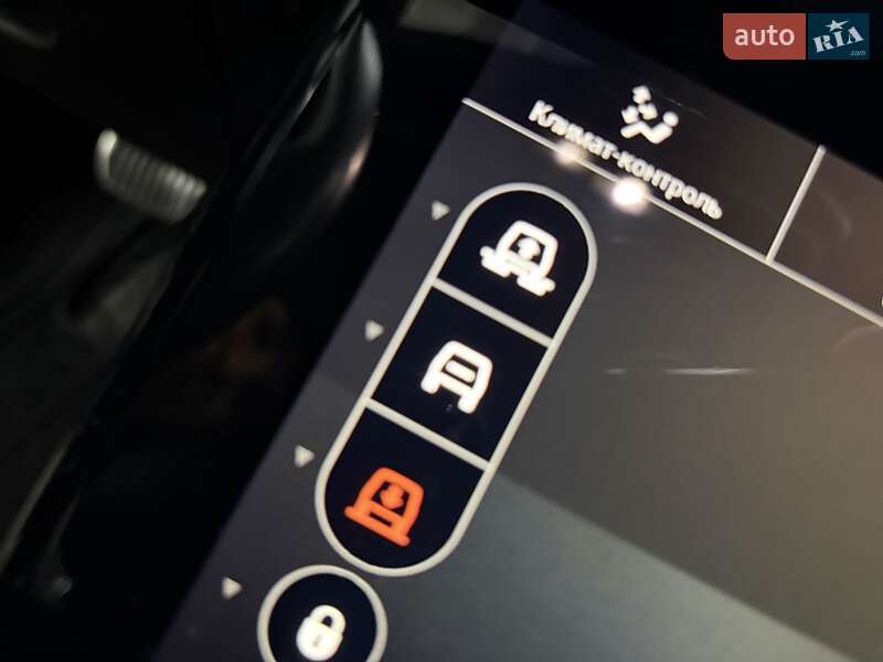 Позашляховик / Кросовер Land Rover Range Rover Velar 2018 в Києві