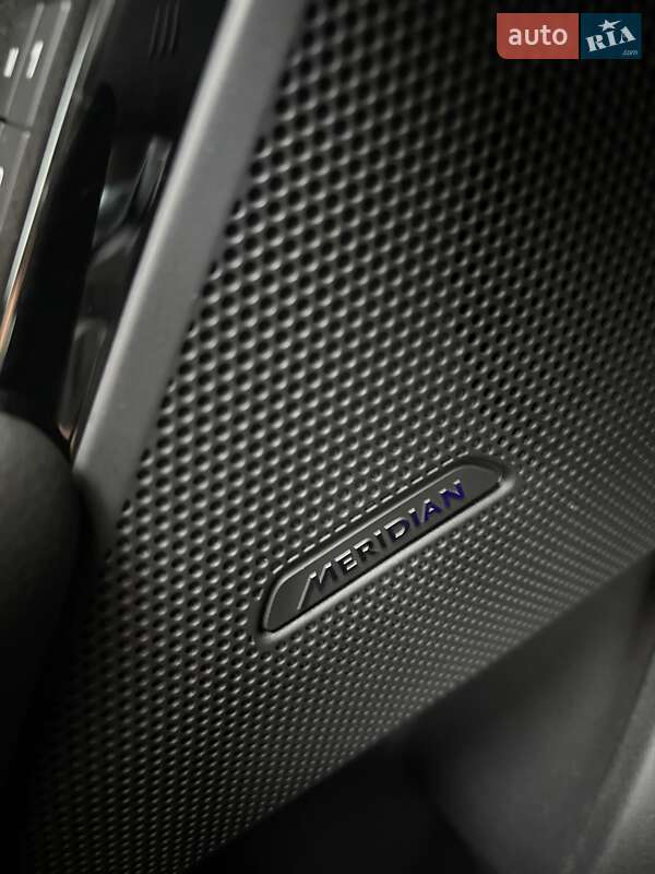 Позашляховик / Кросовер Land Rover Range Rover Velar 2019 в Києві