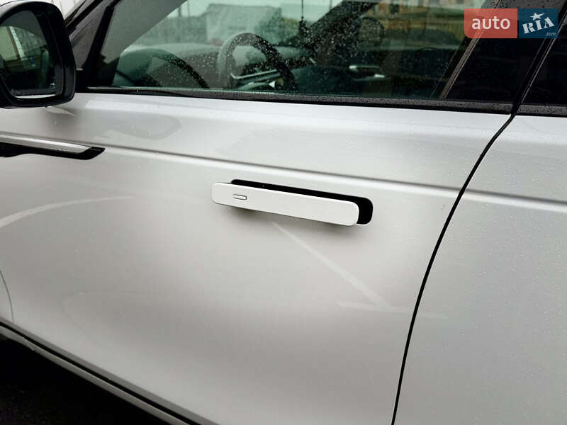 Позашляховик / Кросовер Land Rover Range Rover Velar 2017 в Києві фото 44 Позашляховик / Кросовер Land Rover Range Rover Velar 2017 в Києві