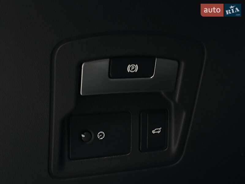 Внедорожник / Кроссовер Land Rover Range Rover Velar 2018 в Киеве