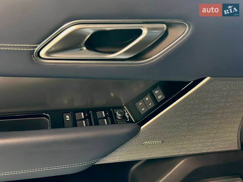 Позашляховик / Кросовер Land Rover Range Rover Velar 2022 в Львові