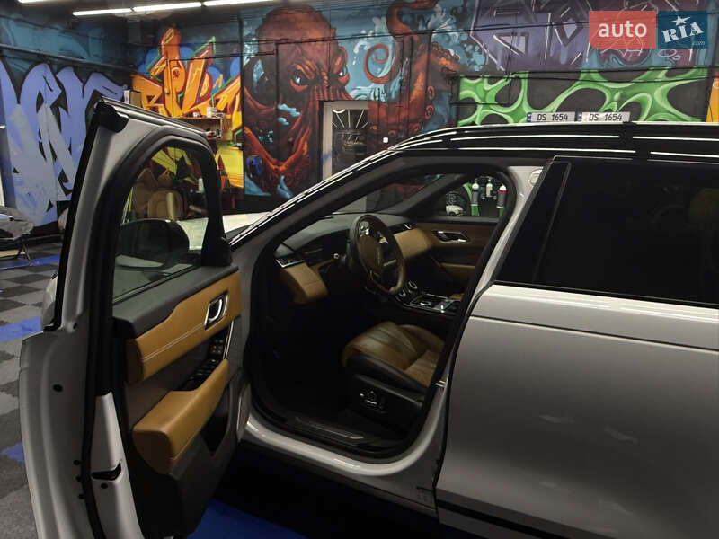 Позашляховик / Кросовер Land Rover Range Rover Velar 2019 в Києві