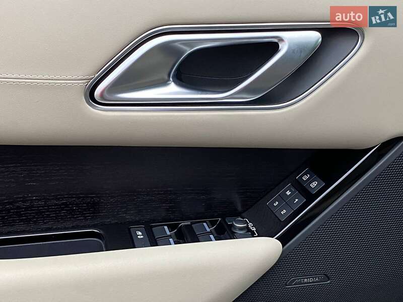 Внедорожник / Кроссовер Land Rover Range Rover Velar 2022 в Киеве