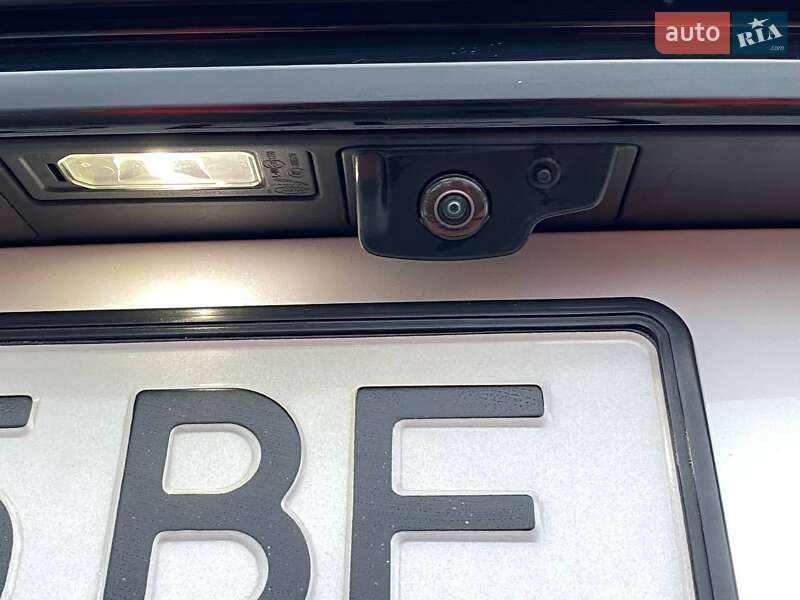 Внедорожник / Кроссовер Land Rover Range Rover Velar 2022 в Киеве