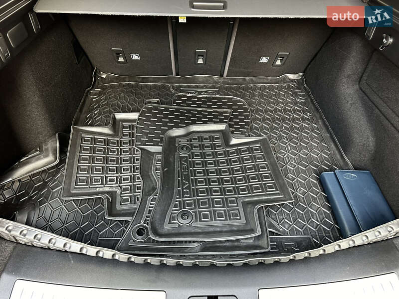 Внедорожник / Кроссовер Land Rover Range Rover Velar 2018 в Ивано-Франковске фото 55 Внедорожник / Кроссовер Land Rover Range Rover Velar 2018 в Ивано-Франковске