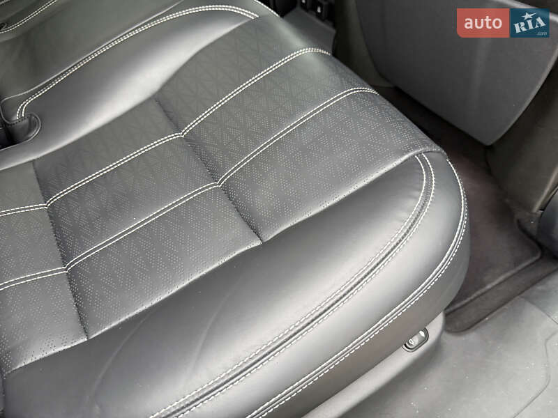 Внедорожник / Кроссовер Land Rover Range Rover Velar 2019 в Киеве фото 114 Внедорожник / Кроссовер Land Rover Range Rover Velar 2019 в Киеве