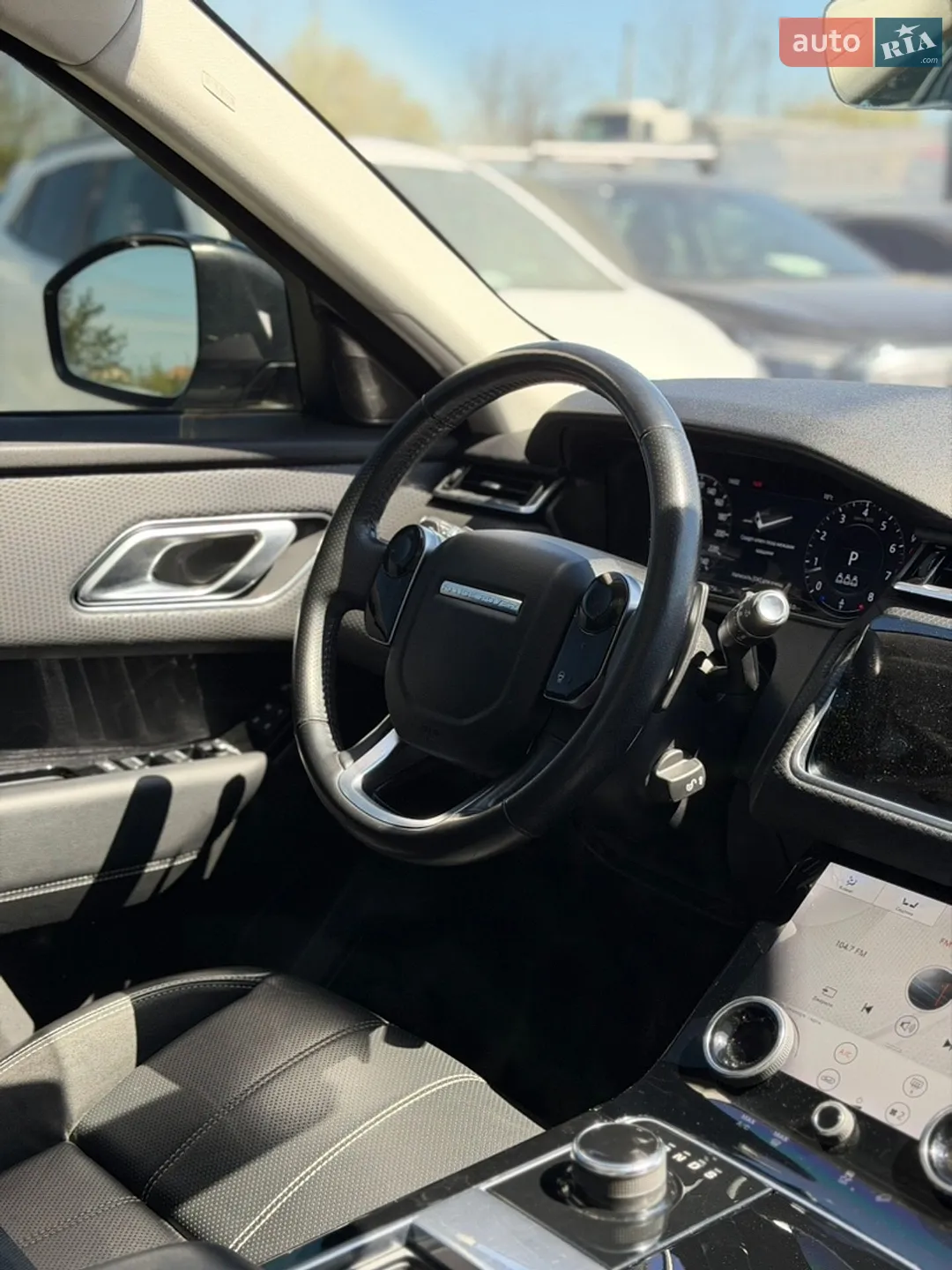 2019 Land Rover Range Rover Velar - мініатюра 29