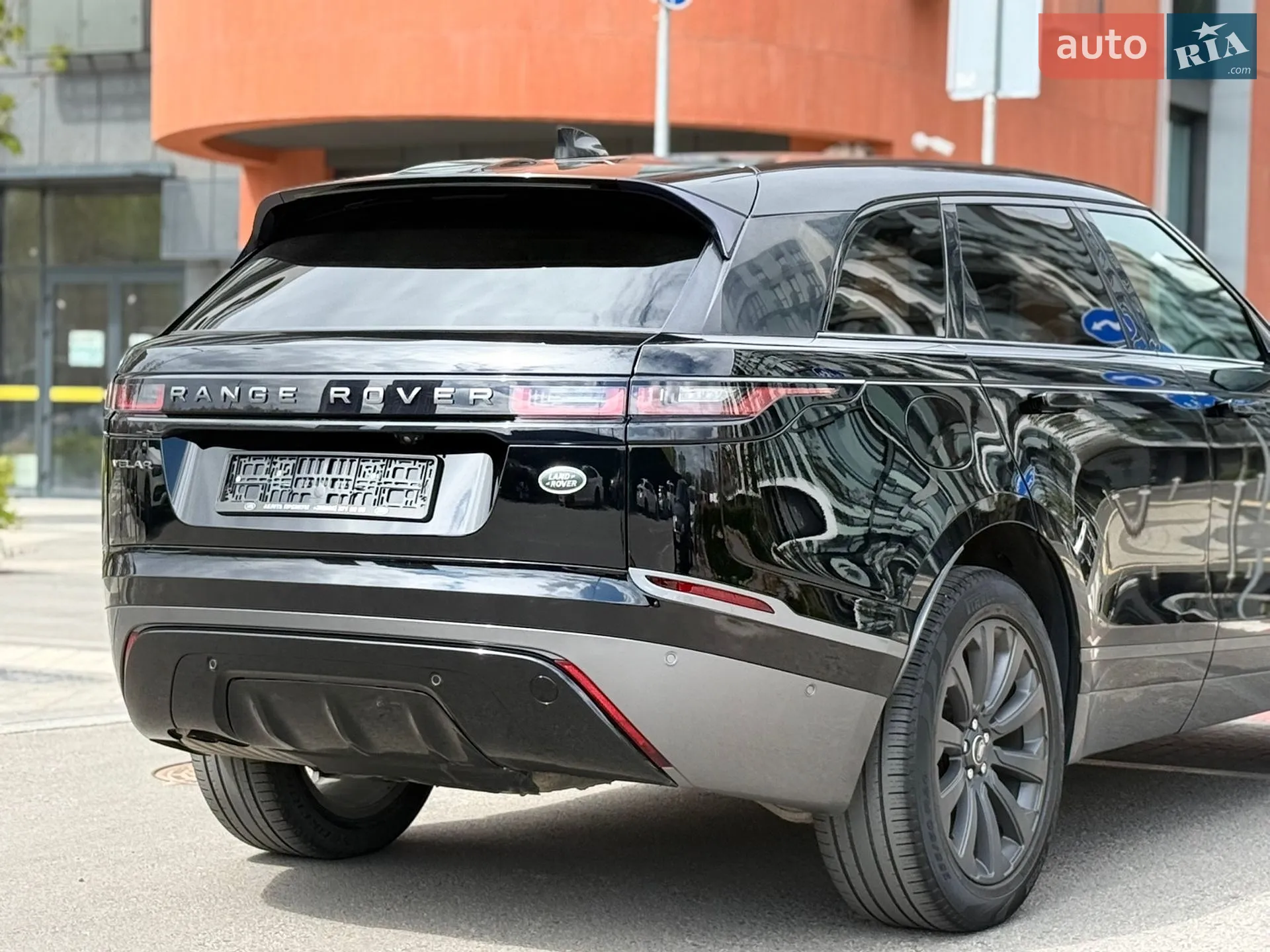 2017 Land Rover Range Rover Velar - мініатюра 8
