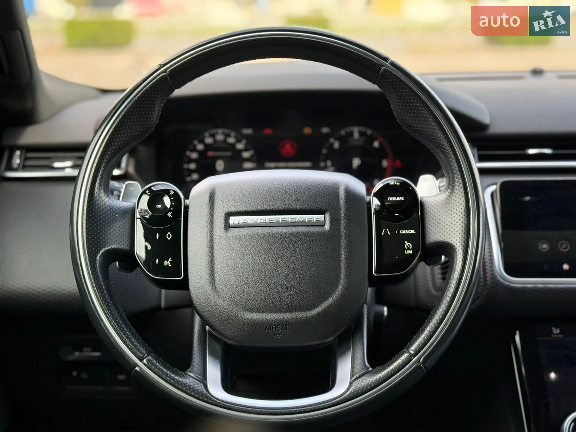 2017 Land Rover Range Rover Velar - мініатюра 41