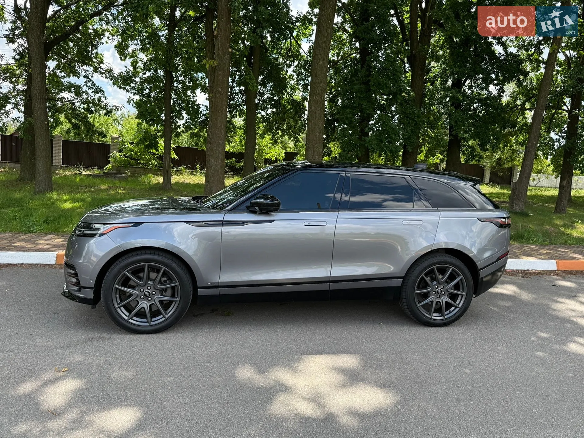 2021 Land Rover Range Rover Velar - мініатюра 10