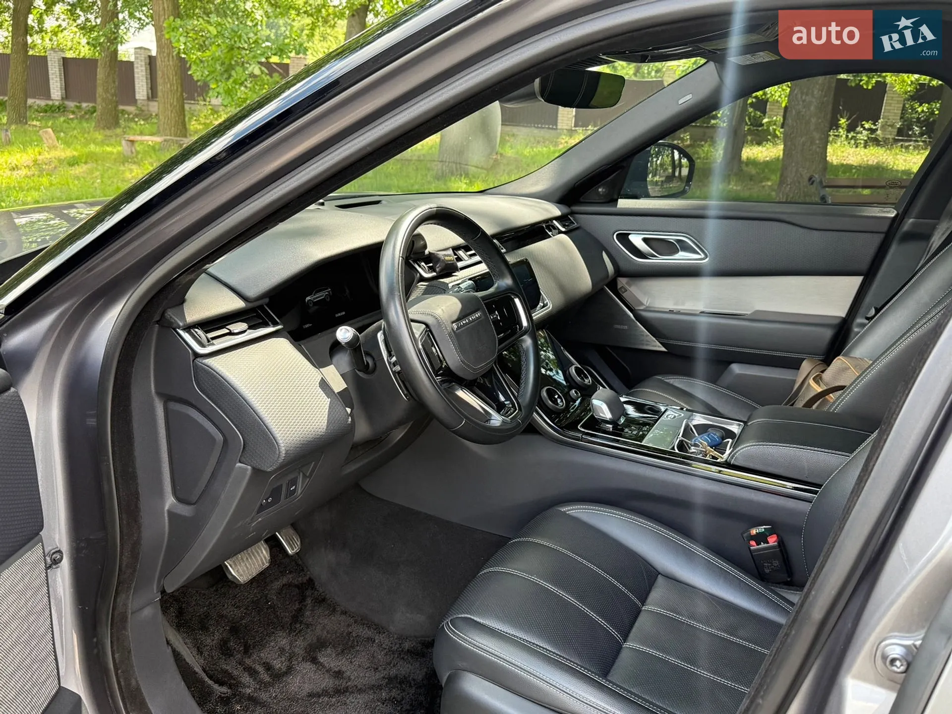 2021 Land Rover Range Rover Velar - мініатюра 17