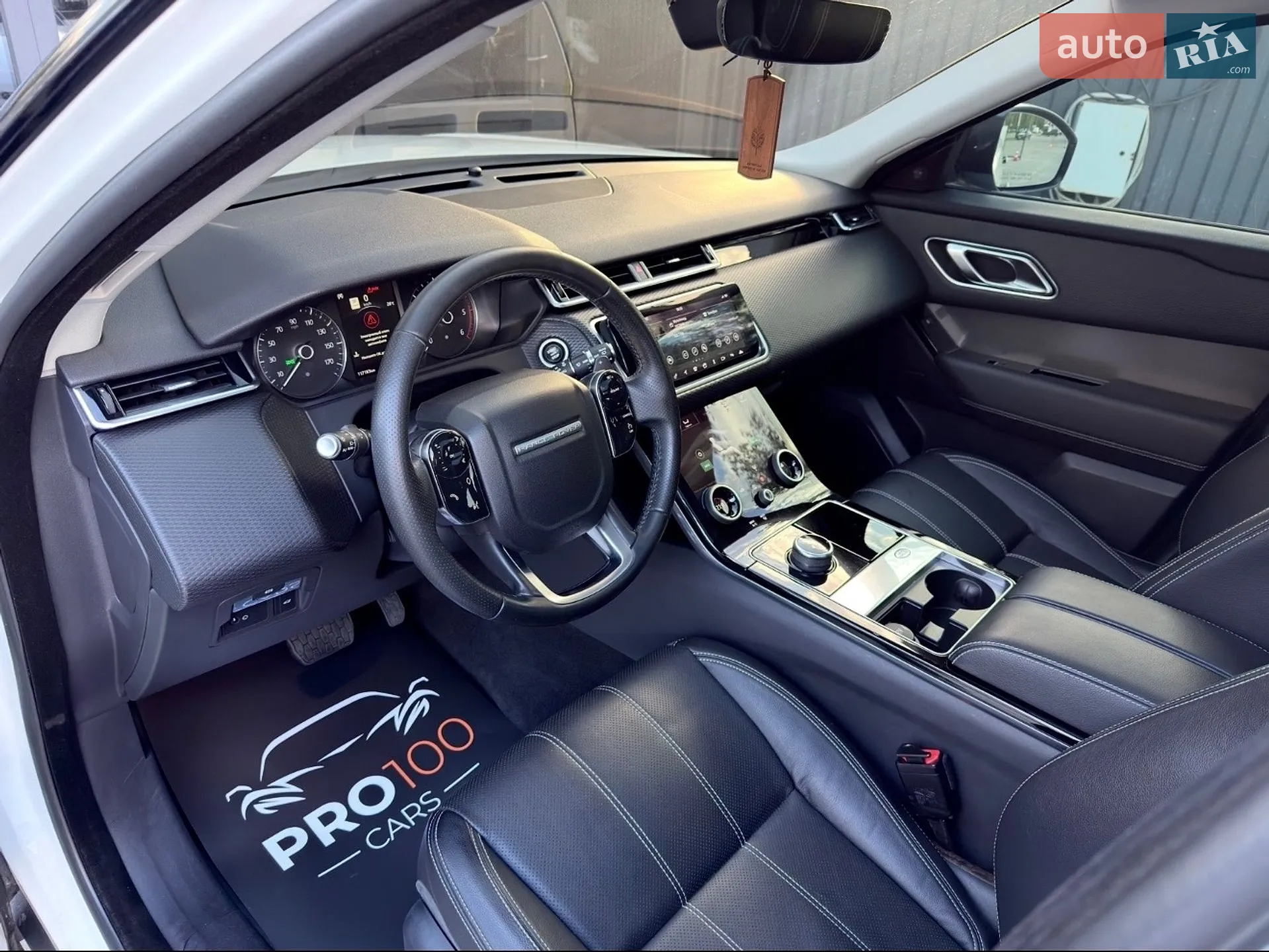 2017 Land Rover Range Rover Velar - мініатюра 24