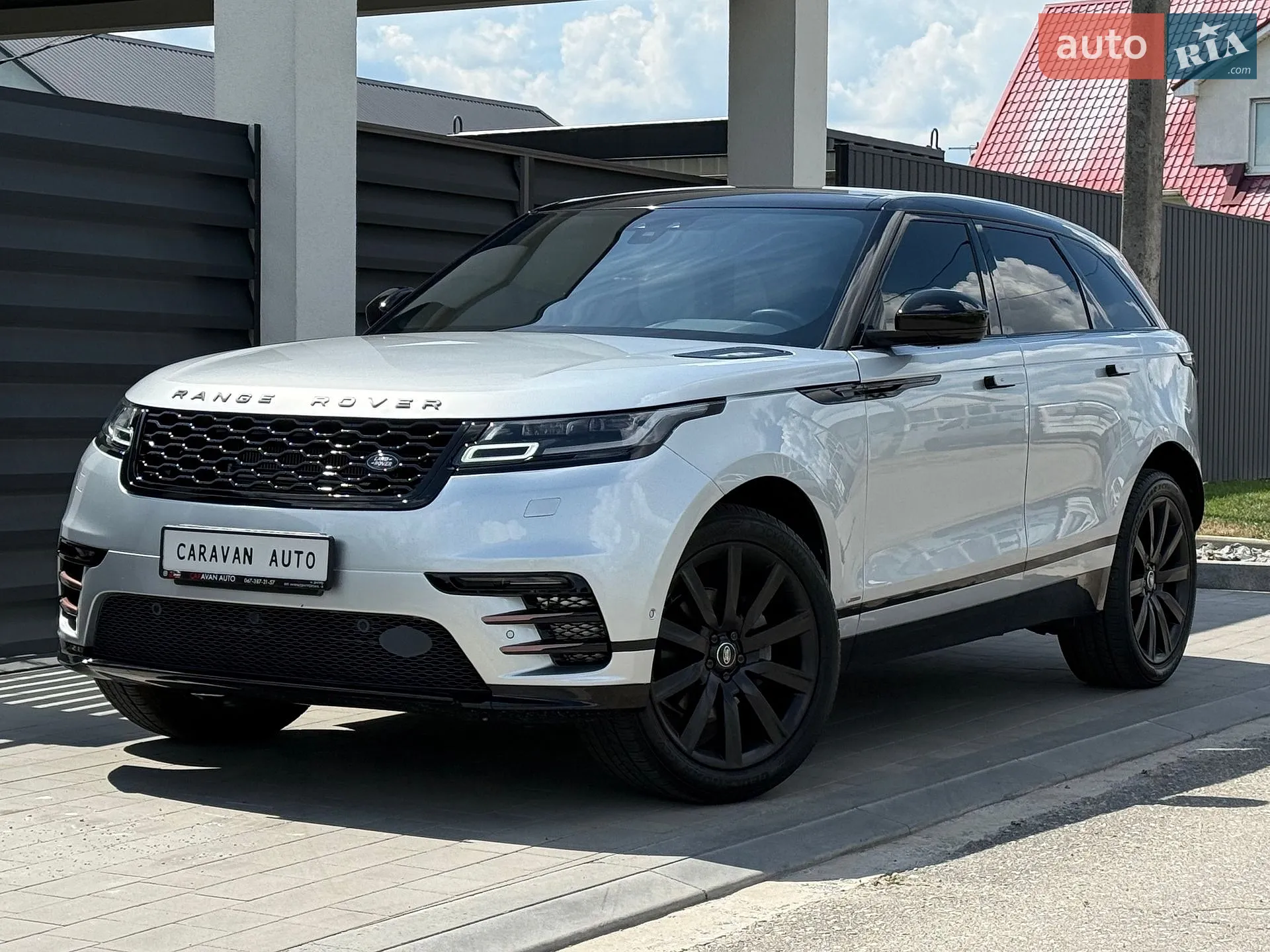 2018 Land Rover Range Rover Velar - мініатюра 2