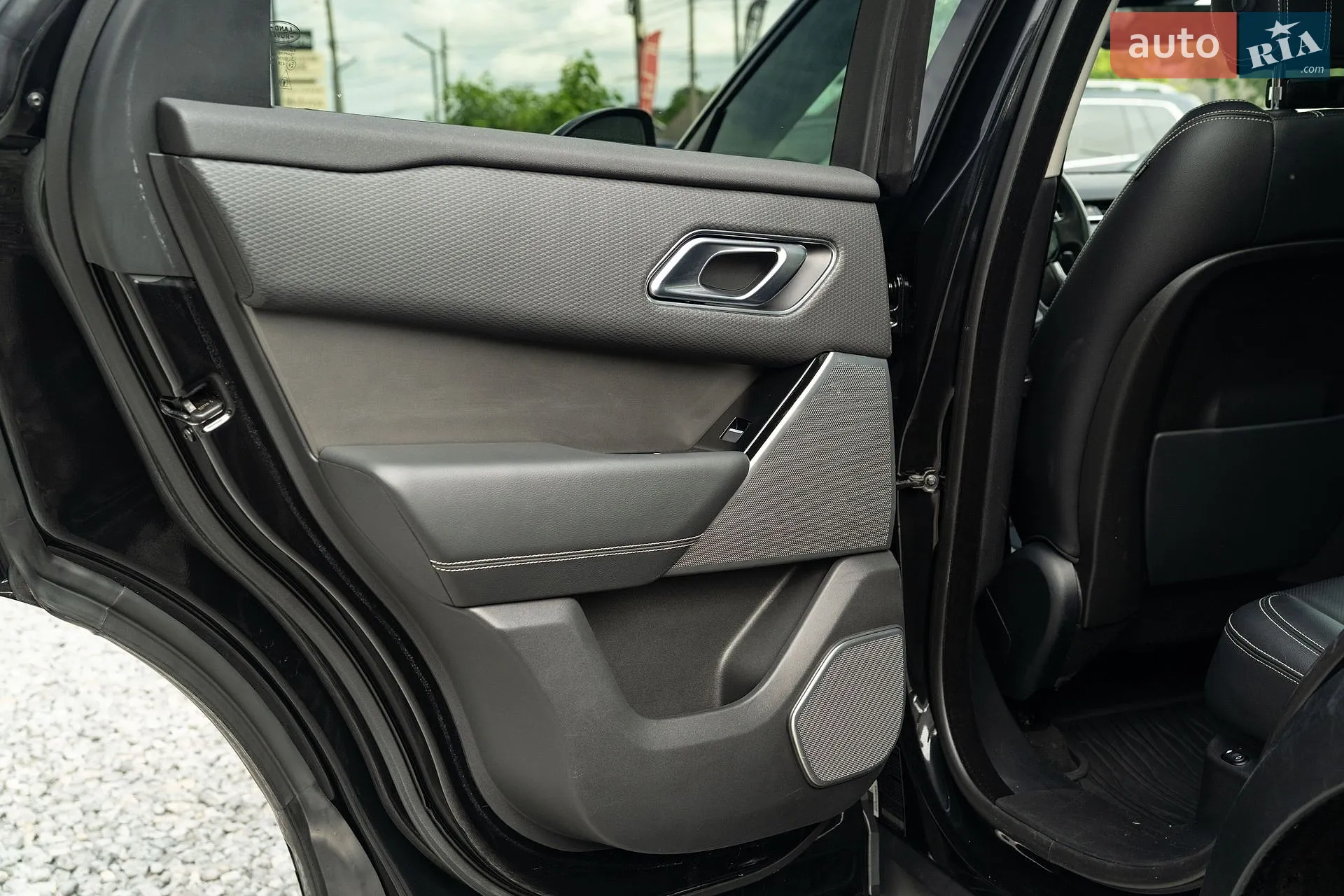 2017 Land Rover Range Rover Velar - мініатюра 45