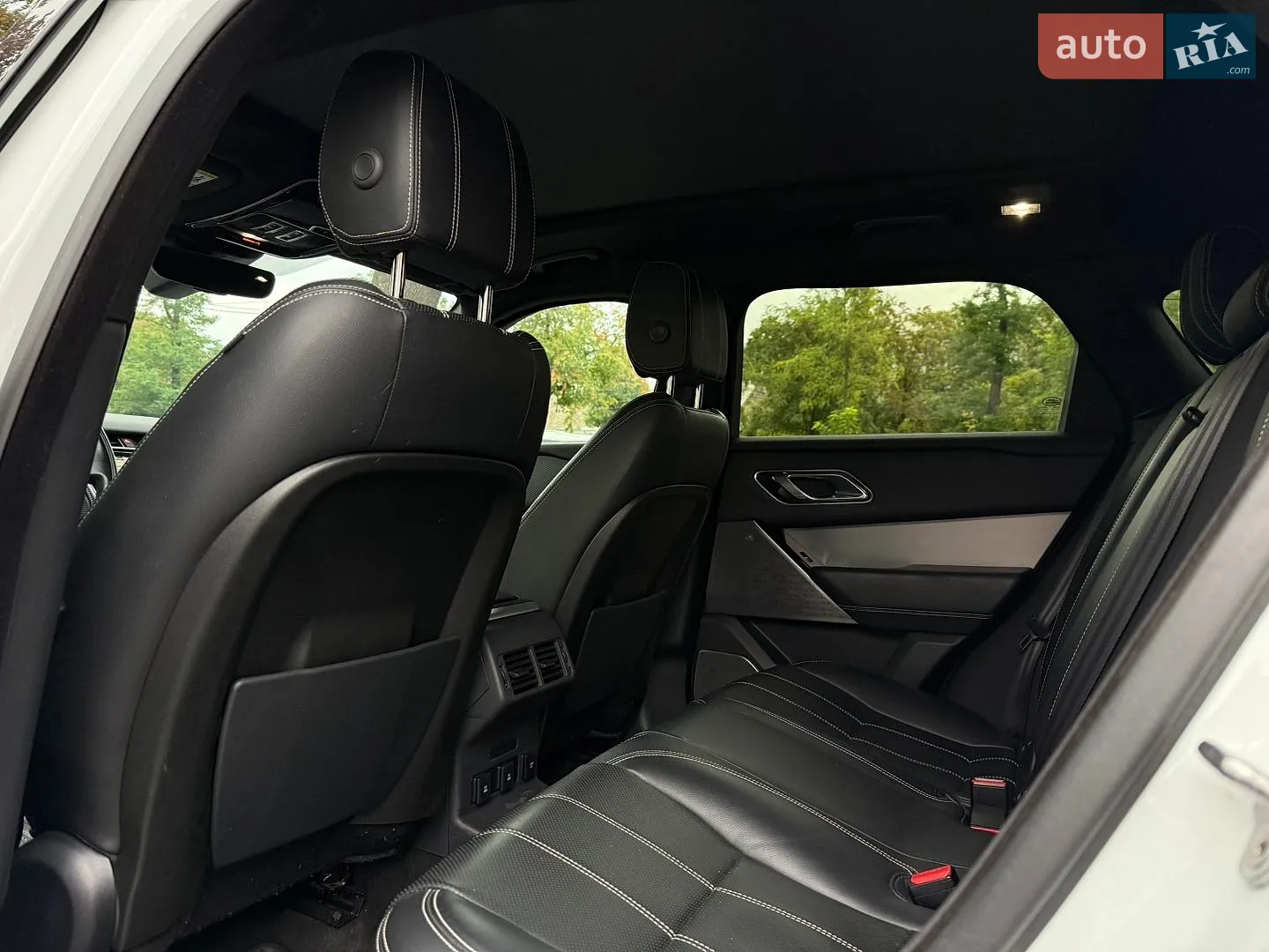 2018 Land Rover Range Rover Velar - мініатюра 40
