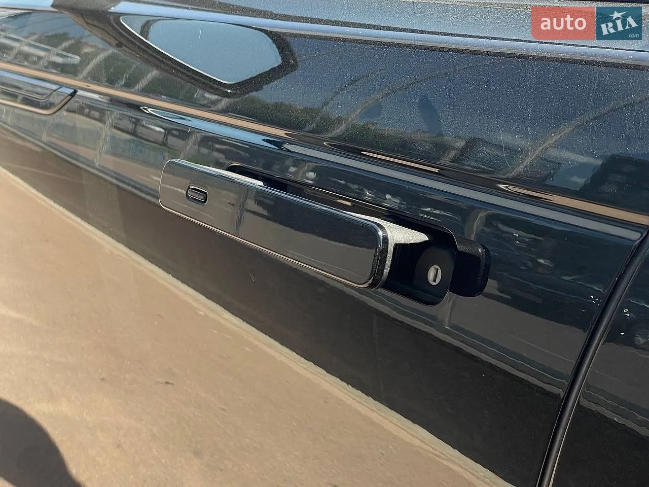 2019 Land Rover Range Rover Velar - мініатюра 14