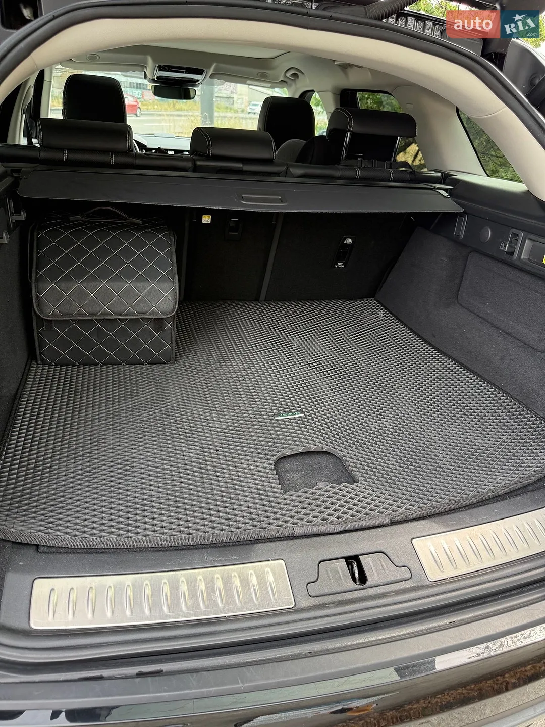 2022 Land Rover Range Rover Velar - мініатюра 22
