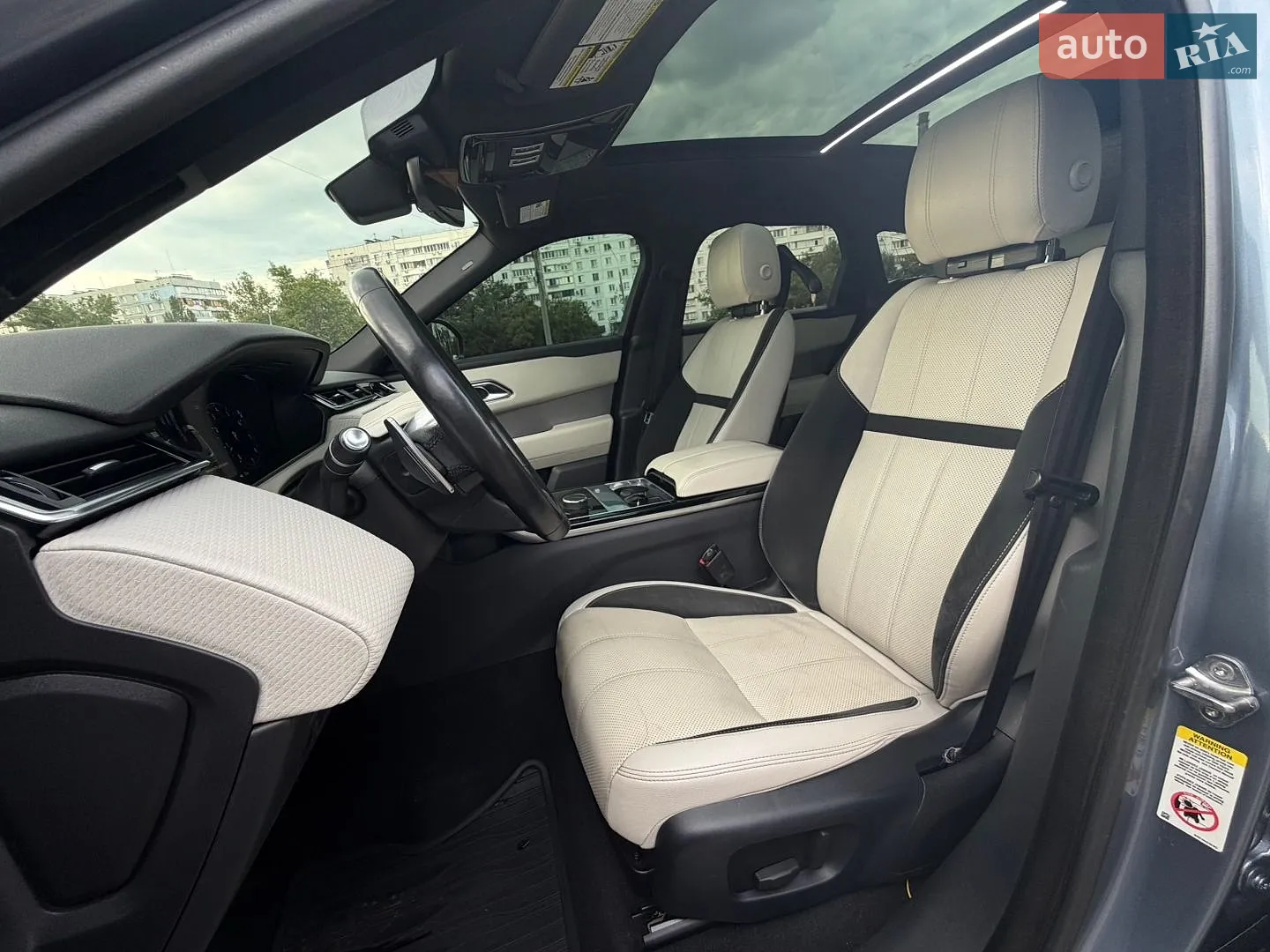 2019 Land Rover Range Rover Velar - мініатюра 14