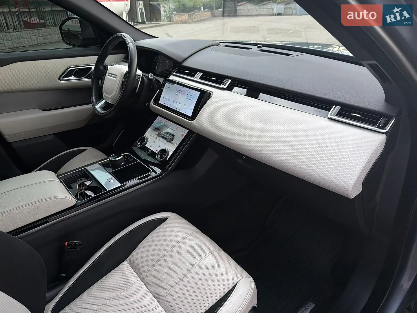 2019 Land Rover Range Rover Velar - мініатюра 29