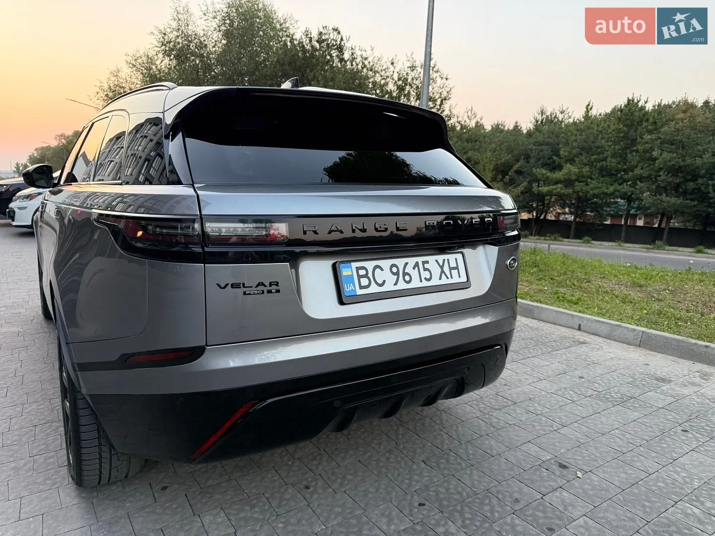 2019 Land Rover Range Rover Velar - мініатюра 27