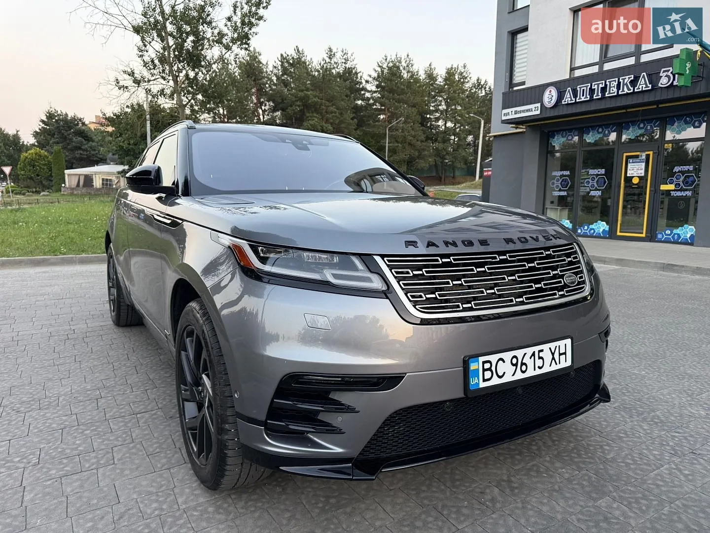 2019 Land Rover Range Rover Velar - мініатюра 38