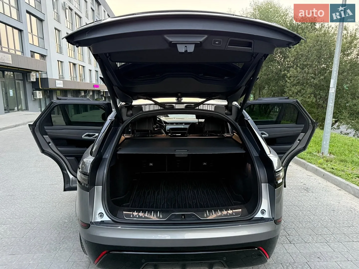2019 Land Rover Range Rover Velar - мініатюра 46