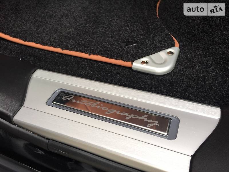 Внедорожник / Кроссовер Land Rover Range Rover 2015 в Киеве