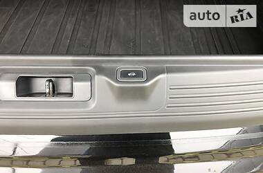Внедорожник / Кроссовер Land Rover Range Rover 2015 в 