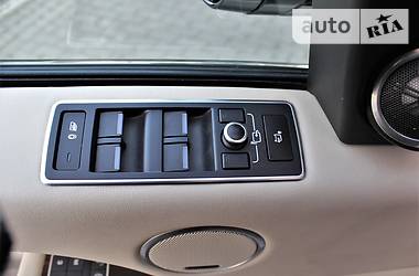 Позашляховик / Кросовер Land Rover Range Rover 2013 в 